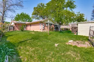 506 E Huitt Ln, Euless, TX 76040 - Photo 24