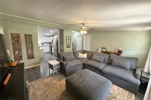 103 Halsell St, Bridgeport, TX 76426 - Photo 4