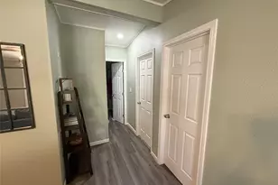 103 Halsell St, Bridgeport, TX 76426 - Photo 12