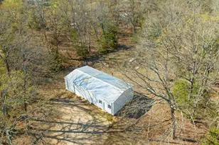 9327 Hwy 82 E, Blossom, TX 75416 - Photo 20
