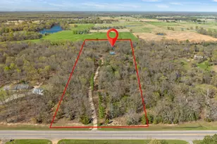 9327 Hwy 82 E, Blossom, TX 75416 - Photo 32