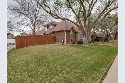 1317 Chestnut Drive, Rowlett, TX 75089 - Photo 2