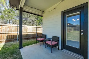 3039 Steepleridge Cir, Granbury, TX 76048 - Photo 32