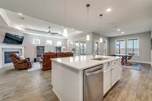 7612 Heritage Dr, Little Elm, TX 76227 - Photo 8