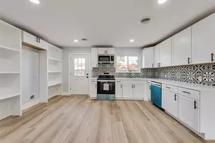 5017 Sabelle Ln, Haltom City, TX 76117 - Photo 10