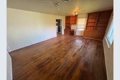 112 W Oconnell Street, Howe, TX 75459 - Photo 2