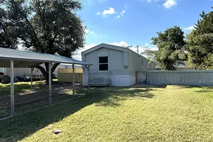 1821 Gale Dr, Pelican Bay, TX 76020 - Photo 2