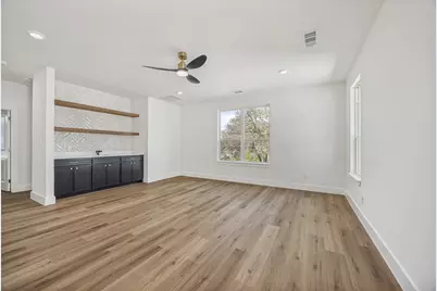 3910 Harlingen, Dallas, TX 75212 - Photo 10