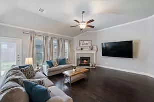 244 Valley View Dr, Waxahachie, TX 75167 - Photo 8