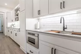 5611 Hondo Dr, De Cordova, TX 76049 - Photo 12