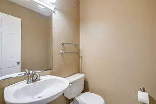 8129 County Rd 804, Burleson, TX 76028 - Photo 16