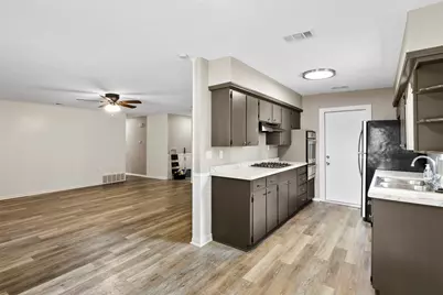 1705 Santa Clara Court, Grand Prairie, TX 75051 - Photo 6