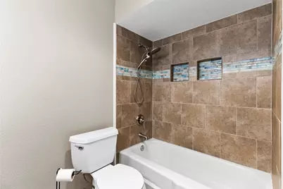 1705 Santa Clara Court, Grand Prairie, TX 75051 - Photo 14