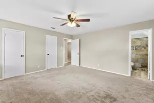 1705 Santa Clara Ct, Grand Prairie, TX 75051 - Photo 10