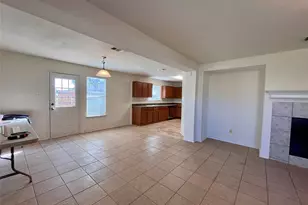 7002 Wax Berry Dr, Dallas, TX 75249 - Photo 10