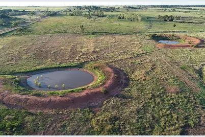 11000 County Road 110 W, Vernon, TX 76384 - Photo 18