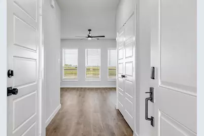 4011 Clovis Street, Midlothian, TX 76065 - Photo 2