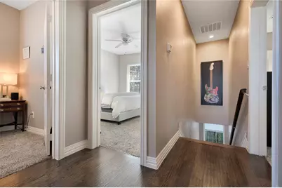 828 Elsbeth Street, Dallas, TX 75208 - Photo 18