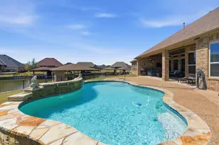 1208 Sunset Bay Dr, Granbury, TX 76048 - Photo 32