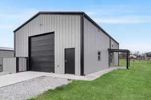 565 Ramsey Dr, Ponder, TX 76259 - Photo 32