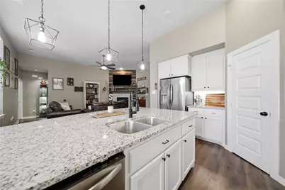 2127 Mossbrook Drive, Royse City, TX 75189 - Photo 6