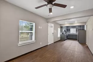 325 Co Rd 1211, Fairfield, TX 75840 - Photo 12