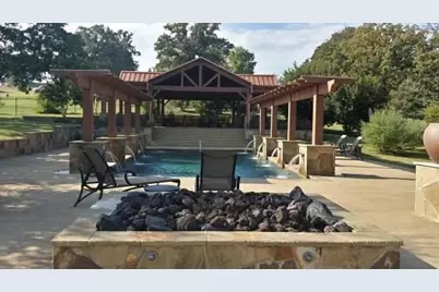 302/303 Lago Vista Drive, Athens, TX 75752 - Photo 8