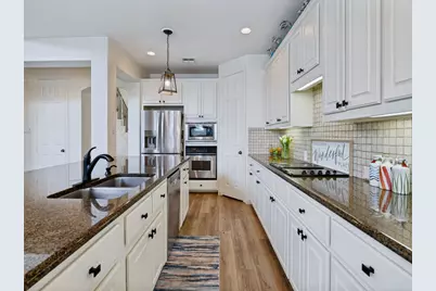 944 Excalibur Drive, Highland Village, TX 75077 - Photo 12