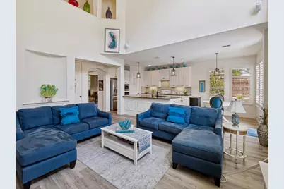 944 Excalibur Drive, Highland Village, TX 75077 - Photo 16