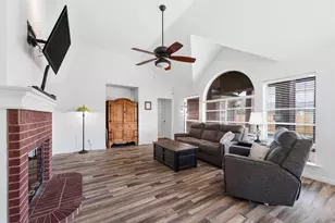 7 Equestrian Ct, Mansfield, TX 76063 - Photo 16