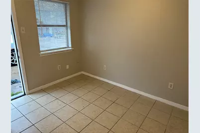 210 W 4th Street, Irving, TX 75060 - Photo 4