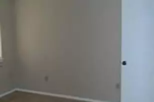 210 W 4th St, Irving, TX 75060 - Photo 18