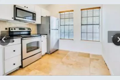 625 Fiesta Circle, Irving, TX 75063 - Photo 8