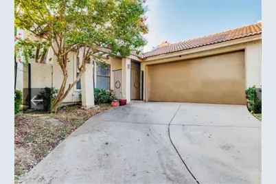 625 Fiesta Circle, Irving, TX 75063 - Photo 1