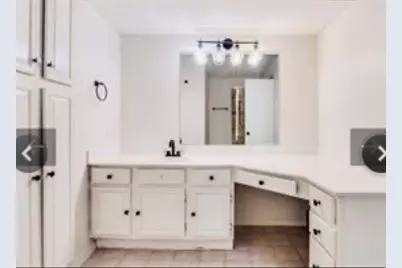625 Fiesta Circle, Irving, TX 75063 - Photo 12