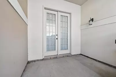 6755 Plaza Via, Irving, TX 75039 - Photo 20