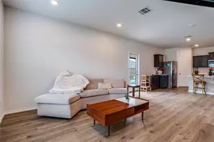 512 Goliad St, Sherman, TX 75090 - Photo 8