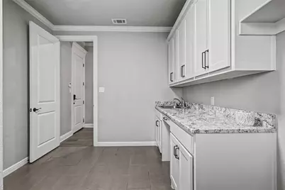 324 Landview Drive, Burleson, TX 76028 - Photo 22