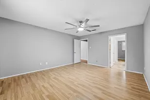 6917 Wilton Dr, Fort Worth, TX 76133 - Photo 18