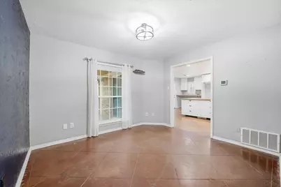 6917 Wilton Drive, Fort Worth, TX 76133 - Photo 14