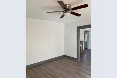 2260 Hemphill Street, Fort Worth, TX 76110 - Photo 8