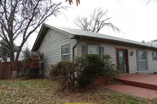 1305 W Elliott St, Breckenridge, TX 76424 - Photo 16