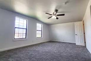 401 E Pierce St, Winters, TX 79567 - Photo 12