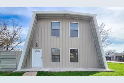 401 E Pierce Street, Winters, TX 79567 - Photo 4