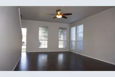 5613 Penwell Drive, Fort Worth, TX 76135 - Photo 4