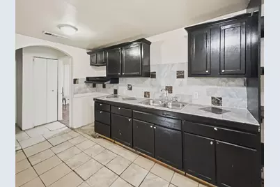 3000 Avenue M, Fort Worth, TX 76105 - Photo 18