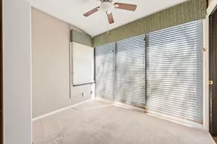 629 Williamsburg Ct, Granbury, TX 76048 - Photo 24