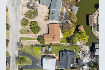 629 Williamsburg Court, Granbury, TX 76048 - Photo 40