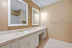 629 Williamsburg Ct, Granbury, TX 76048 - Photo 28