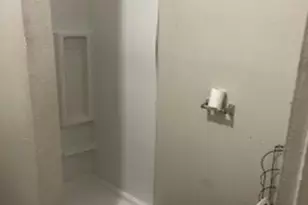 617 W Gandy St, Denison, TX 75020 - Photo 10